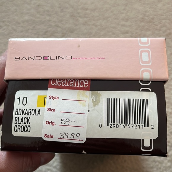 Cute short heeled sandals - Picture 6 of 6